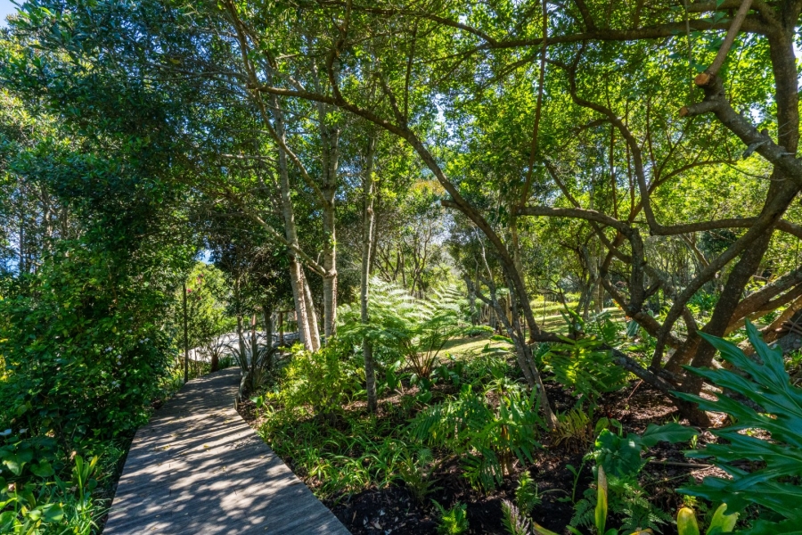 5 Bedroom Property for Sale in Wilderness Heights Western Cape